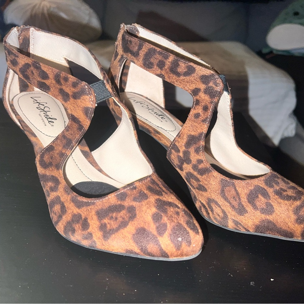Life Stride Leopard Print Heels